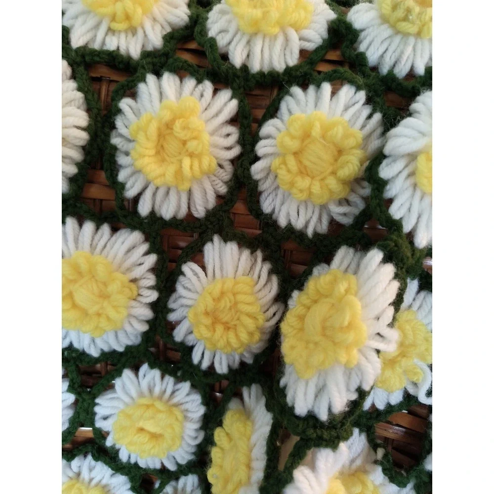 Vintage 70s crazy daisy handmade throw blanket spring colors afghan yellow flora